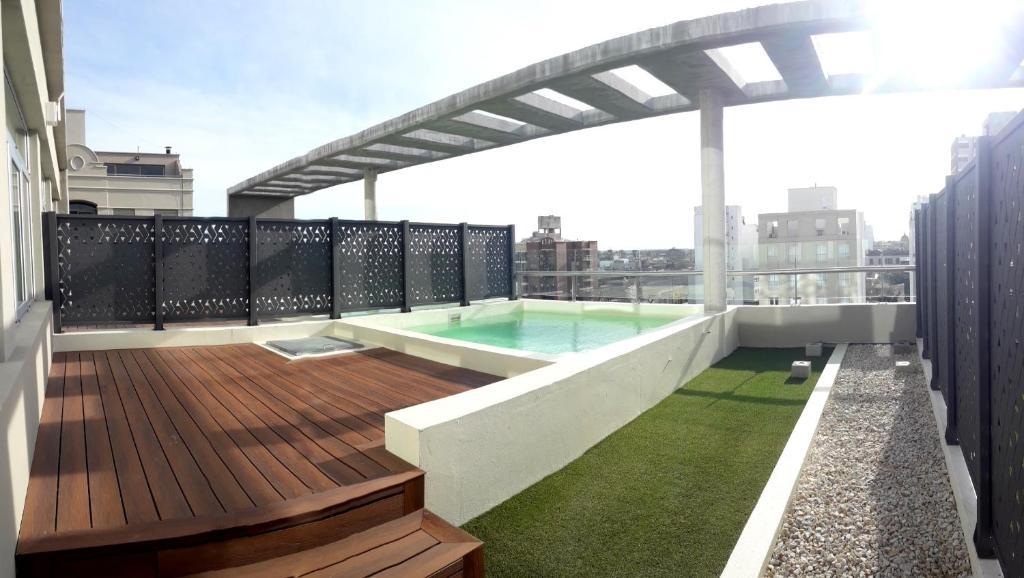 Land Plaza Hotel Bahía Blanca Buitenkant foto
