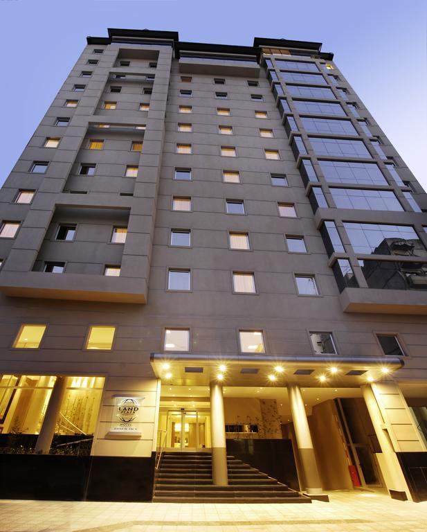 Land Plaza Hotel Bahía Blanca Buitenkant foto