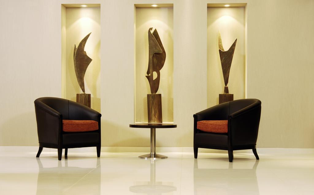 Land Plaza Hotel Bahía Blanca Buitenkant foto